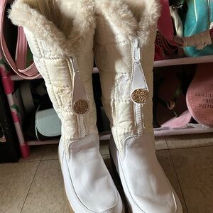 SOLD Juicy Couture White Faux Fur-Lined Winter Boots Size 7